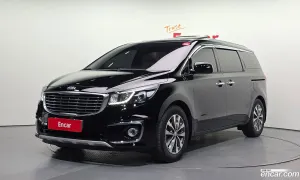 Kia Canival 9-seater Luxury 2017