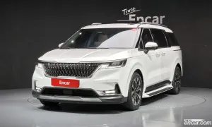 Kia Canival 7-Seater Signature 2023