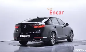 Kia K7 3.0 LPI Prestige (Rental Car) 2016