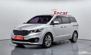 Kia Canival 9-seater Prestige 2014