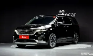 Kia Canival 9-Seater Signature 2022