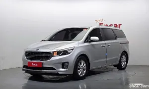 Kia Canival 11-seater Luxury 2016
