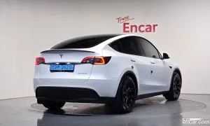 Tesla Model y RWD 2023
