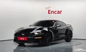 Ford Mustang Coupe 2020