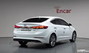 Hyundai Avante 1.6 e-VGT Premium 2016
