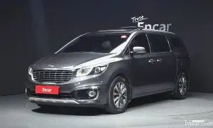 Kia Canival 9-seater Luxury 2016