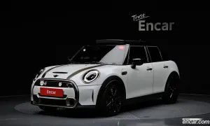 Mini Cooper 3rd Gen 5Door Resolute Edition 2023