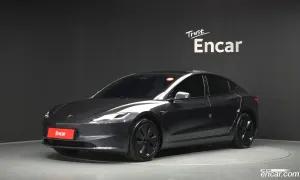 Tesla Model 3 Long Range AWD 2025