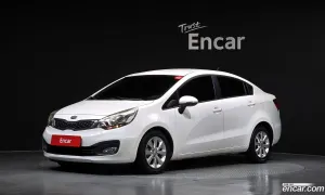 Kia Pride Luxury 1.6 GDI Sedan 2012