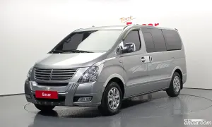 Hyundai Starex CVX Premium 5-Seater VAN 2013