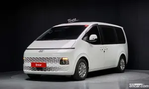 Hyundai Staria Modern Tourer 11-Seater 2021