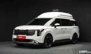Kia Canival Signature Gasoline 4-Seater Hi Limousine 2025