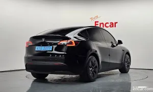 Tesla Model y RWD 2024