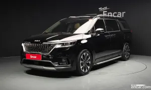 Kia Canival 9-Seater Noblesse 2022