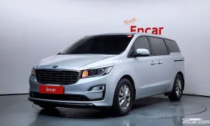 Kia Canival 11-Seater Deluxe 2020