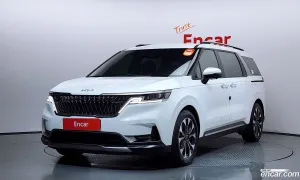 Kia Canival 9-Seater Signature 2023