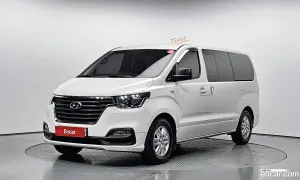Hyundai Starex Smart Van 5-Seater 2018