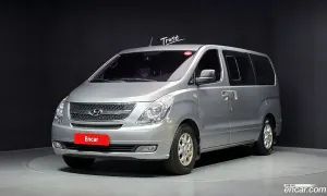 Hyundai Starex CVX Premium 5-Seater VAN 2013