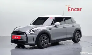 Mini Cooper Third Generation 5Door Classic 2022