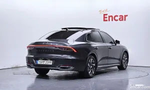 Hyundai Grandeur Le Blanc 2021