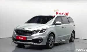Kia Canival 9-seater Luxury 2014