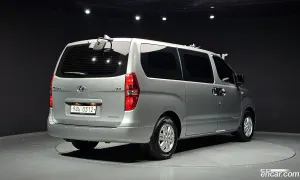 Hyundai Starex Smart Van 3-Seater 2019
