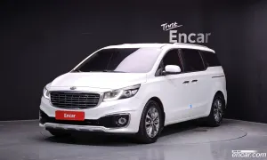Kia Canival 9-seater Luxury 2017