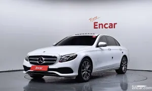 Mercedes-benz E-class E300 4MATIC Avnatgarde 2018