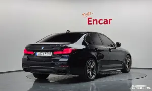 Bmw 5-series M550i xDrive 2022