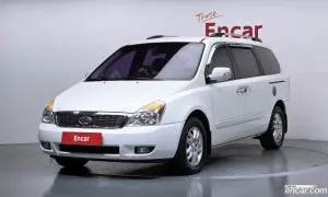 Kia Canival Luxury Grand Carnival GLX 2012