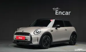 Mini Cooper Third Generation Classic 2023