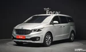 Kia Canival 9-seater Luxury 2017