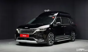 Kia Canival Signature 9-Seater Hi-Limousine 2021