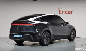 Tesla Model y RWD 2025