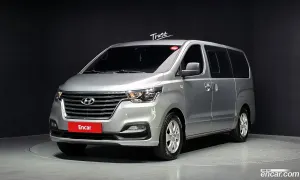 Hyundai Starex Premium Urban 9-Seater 2020