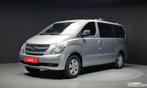 Hyundai Starex CVX Deluxe 4WD 12-Seater Wagon 2015
