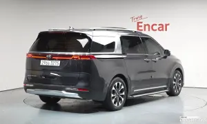 Kia Canival 9-Seater Signature 2021