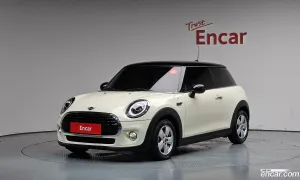 Mini Cooper Third Generation Standard 2019