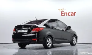 Hyundai Accent 1.4 VVT Premier 2012