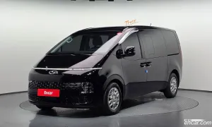 Hyundai Staria Modern Cargo 5-Seater 2023