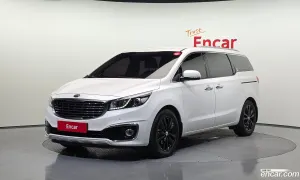 Kia Canival 9-seater Prestige 2017