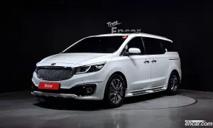 Kia Canival 9-seater Prestige 2016