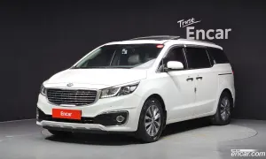 Kia Canival 9-seater Luxury 2016