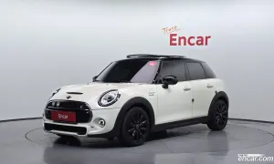 Mini Cooper 3rd 5Door HIGH 2020