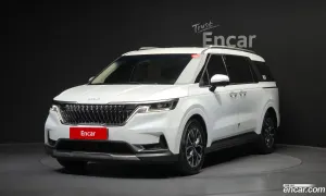 Kia Canival 9-Seater Signature 2023