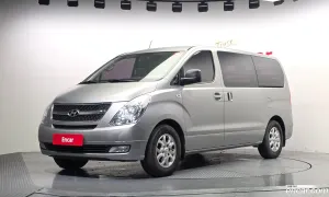Hyundai Starex CVX Luxury 3-Seater VAN 2015