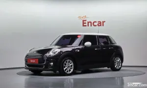 Mini Cooper 3rd 5Door HIGH 2015