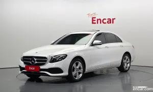Mercedes-benz E-class E220d 4MATIC Avantgarde 2017