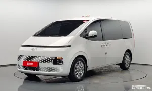 Hyundai Staria Modern Cargo 3-Seater 2025