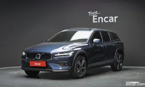 Volvo V60 B5 Pro AWD 2021